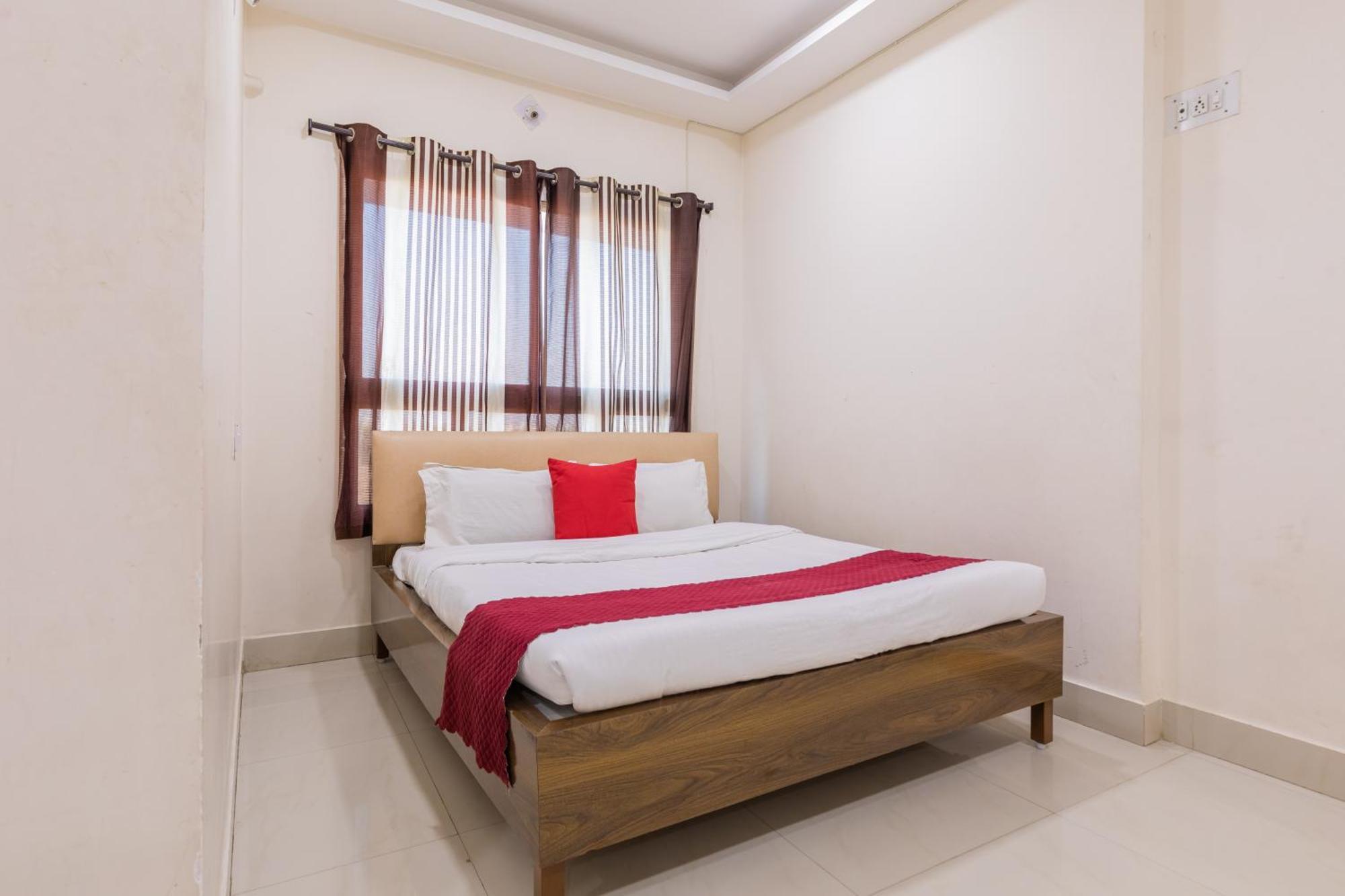 Hotel Ruchishree Garden Ujjain Exterior foto